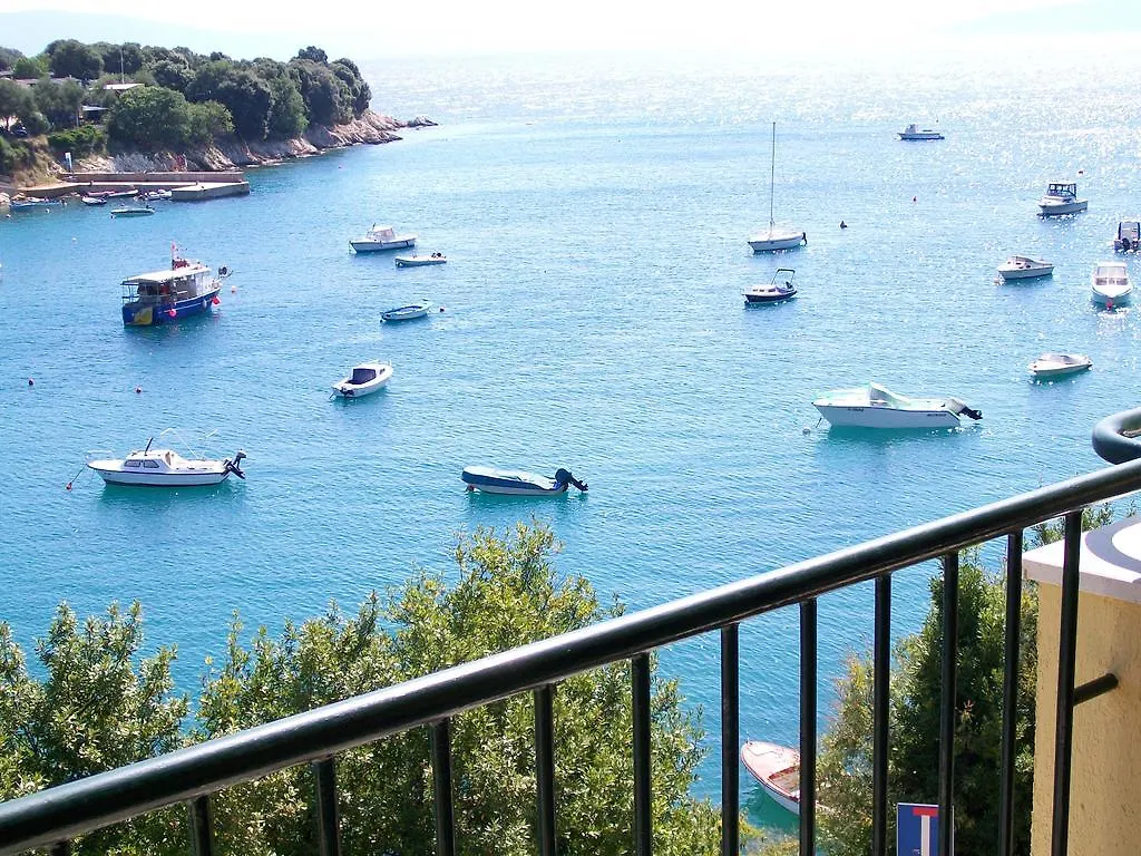 Villamar Beachfront Apartments With Free Private Parking Rabac