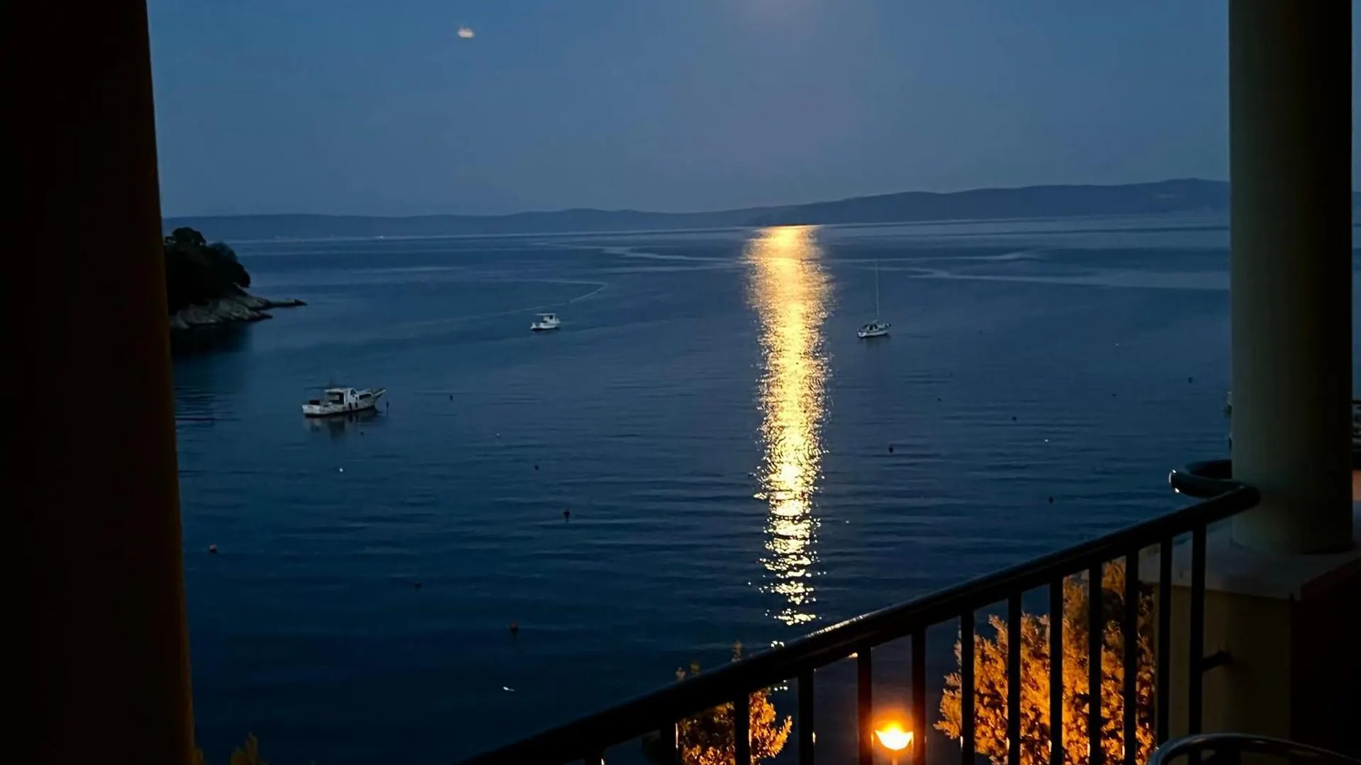 Villamar Beachfront Apartments With Free Private Parking Rabac Croatia